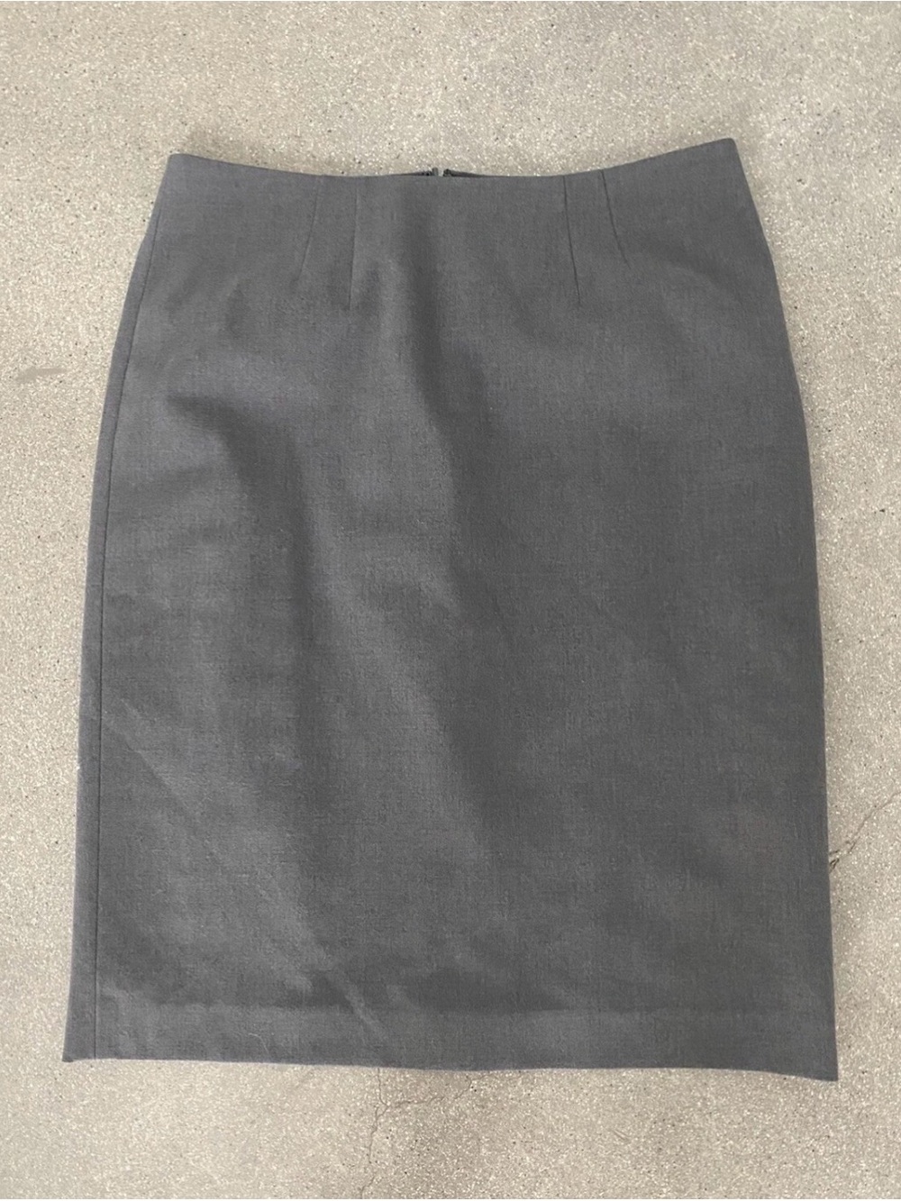 Women's Charcoal Gray Pencil Skirt - Tailored Office Essential
